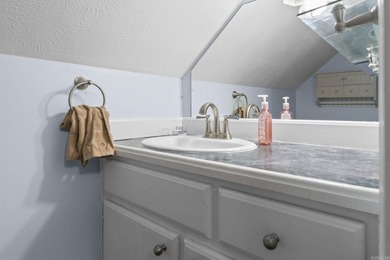 Majestic and one-of-a-kind, this 3-bedroom, 2.5-bath home offers - photo 21