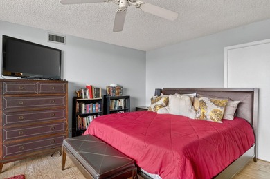 Discover the best of coastal living in this 2BR/2.5BA townhome - photo 23