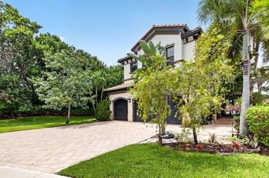 Welcome to this stunning waterfront cul-de-sac single-family - photo 4