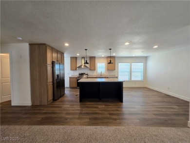 2025 New Construction - No HOA & Gorgeous Mountain Views!