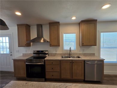 2025 New Construction - No HOA & Gorgeous Mountain Views!