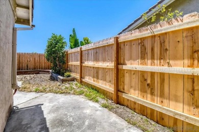 Welcome to this single-story twin home in Rancho Penasquitos! - photo 27