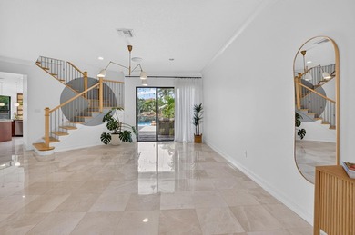 Welcome to this stunning waterfront cul-de-sac single-family - photo 8