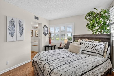 Discover the best of coastal living in this 2BR/2.5BA townhome - photo 32