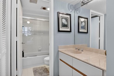 Discover the best of coastal living in this 2BR/2.5BA townhome - photo 34