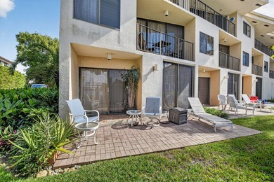 Discover the best of coastal living in this 2BR/2.5BA townhome - photo 39
