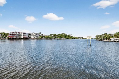 Discover the best of coastal living in this 2BR/2.5BA townhome - photo 52