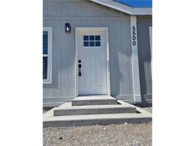 2025 New Construction - No HOA & Gorgeous Mountain Views!