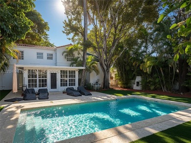 Meticulously refreshed L. Murray Dixon gem on prestigious La - photo 5