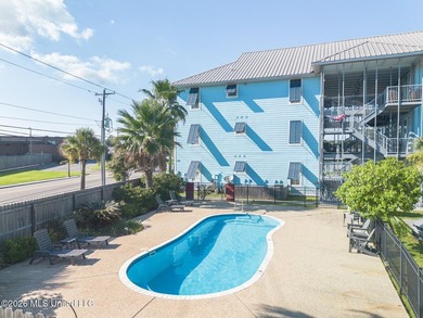 Your coastal escape in the heart of Bay St. Louis! This - photo 3