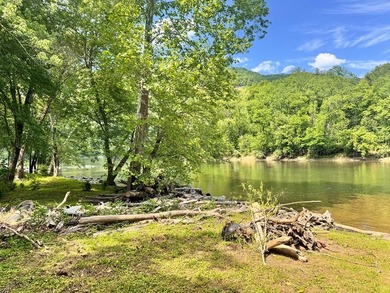 RARE NEW RIVER WATERFRONT OPPORTUNITY - 2.85 ACRES IN NEW RIVER - photo 13