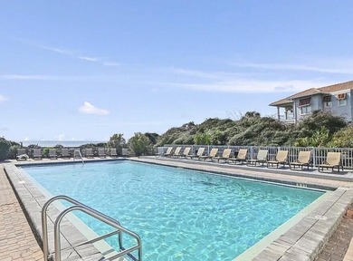 Experience stunning Gulf-front views from the 20th floor at One - photo 13