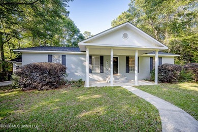Adorable and well maintained home in the desirable golf - photo 7