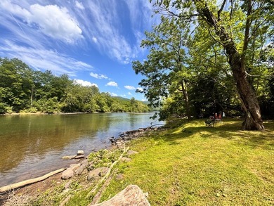 RARE NEW RIVER WATERFRONT OPPORTUNITY - 2.85 ACRES IN NEW RIVER - photo 19
