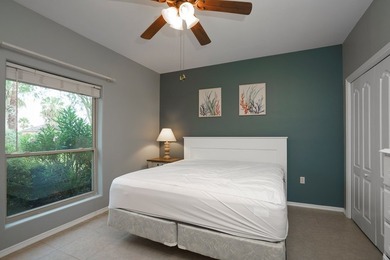 This Inviting, lakefront 2-bedroom 2-bath Villa is conveniently - photo 22
