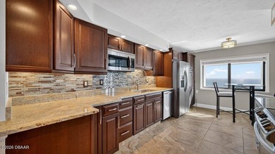 ***FANTASTIC DIRECT OCEANFRONT PENTHOUSE UNIT*** THIS CONDO UNIT - photo 25