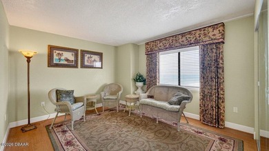 ***FANTASTIC DIRECT OCEANFRONT PENTHOUSE UNIT*** THIS CONDO UNIT - photo 29