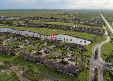 This Inviting, lakefront 2-bedroom 2-bath Villa is conveniently - photo 33