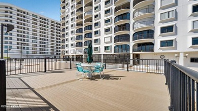 ***FANTASTIC DIRECT OCEANFRONT PENTHOUSE UNIT*** THIS CONDO UNIT - photo 51