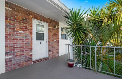 Move-in ready 1/1 condo on golf course in 55+ community. Kitchen - photo 1
