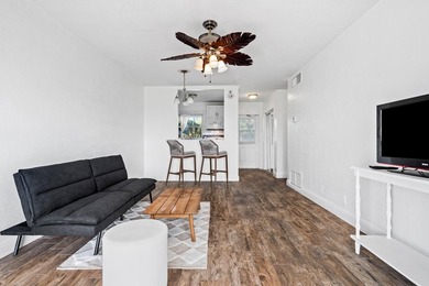 Move-in ready 1/1 condo on golf course in 55+ community. Kitchen - photo 10
