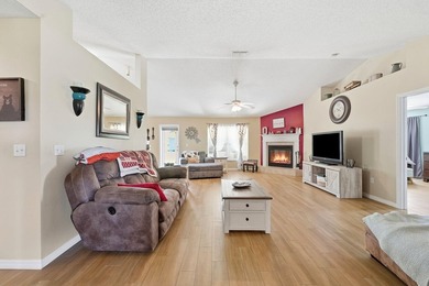 Don't miss this well-maintained 3-bedroom, 2-bath, 2-car garage - photo 7