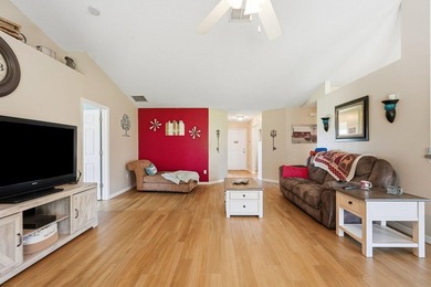 Don't miss this well-maintained 3-bedroom, 2-bath, 2-car garage - photo 9