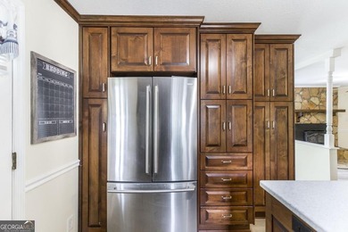 This move-in-ready, single-story 3-bedroom, 1.5-bathroom brick - photo 13
