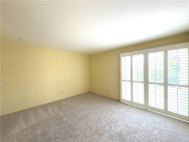 Just one mile from the beach, this immaculate and move-in ready - photo 24