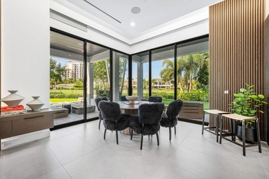 Welcome to 117 Thatch Palm Cove, located on the quietest - photo 50