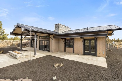 Welcome to refined modern farmhouse living in this stunning - photo 51