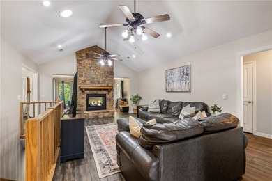 If entertaining and outdoor living are your thing, this home is - photo 3