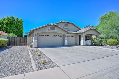 Single-level Crystal Gardens home with lake views, newer pool - photo 1