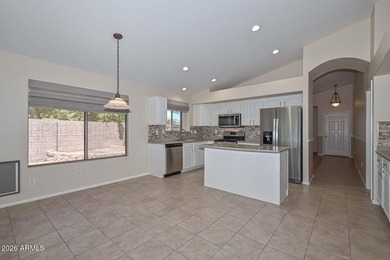 Single-level Crystal Gardens home with lake views, newer pool - photo 8