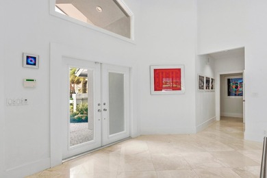 This exceptional and fully renovated one-story 5-bedroom, 5-bath - photo 4
