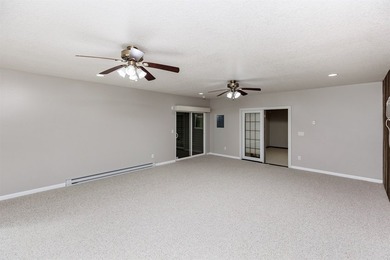 WOW...this is a MUST SEE! 5,200 finished sq. ft. of beautifully - photo 25