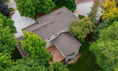 WOW...this is a MUST SEE! 5,200 finished sq. ft. of beautifully - photo 33