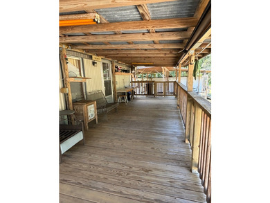 Looking for the ideal getaway or family retreat? This charming - photo 3