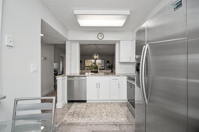 Renovated with timeless style, this beautifully appointed 2 - photo 4