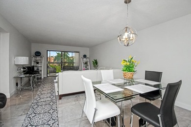 Renovated with timeless style, this beautifully appointed 2 - photo 10