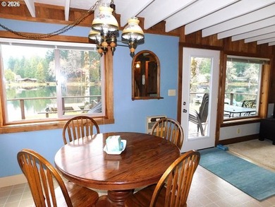 Custom Lake Front Home - photo 10
