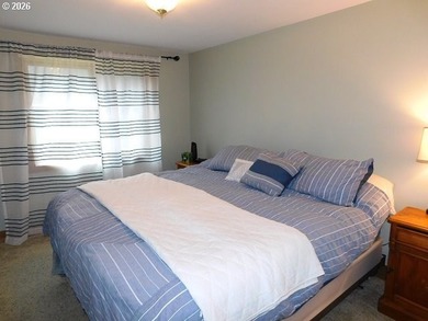 Custom Lake Front Home - photo 15