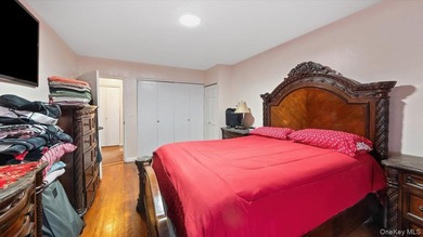 Welcome to Fordham Terrace! This 2 bedroom is conveniently - photo 9