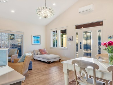 Easy living in this 2019 custom built home in excellent - photo 8