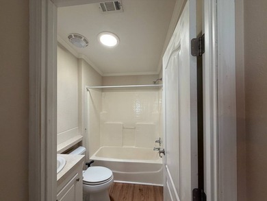 2010 Manufactured Home | 2 Bed + Den | 2 Bath | 1,508 Sq. Ft - photo 11
