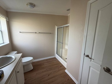 2010 Manufactured Home | 2 Bed + Den | 2 Bath | 1,508 Sq. Ft - photo 15