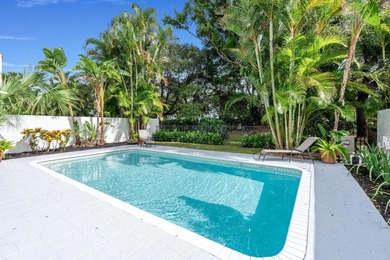 Explore an exceptional 3-bedroom plus den/bonus room, 4.5-bath - photo 16