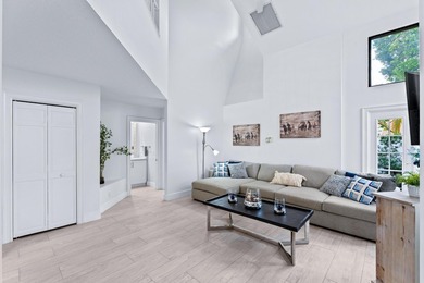 Explore an exceptional 3-bedroom plus den/bonus room, 4.5-bath - photo 18