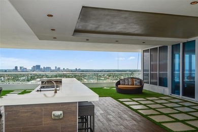 OVER 8800 TOTAL SF!!!! Truly one of a kind entire half floor - photo 25