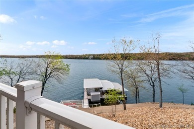 Experience elevated lakefront living in the exclusive community - photo 28